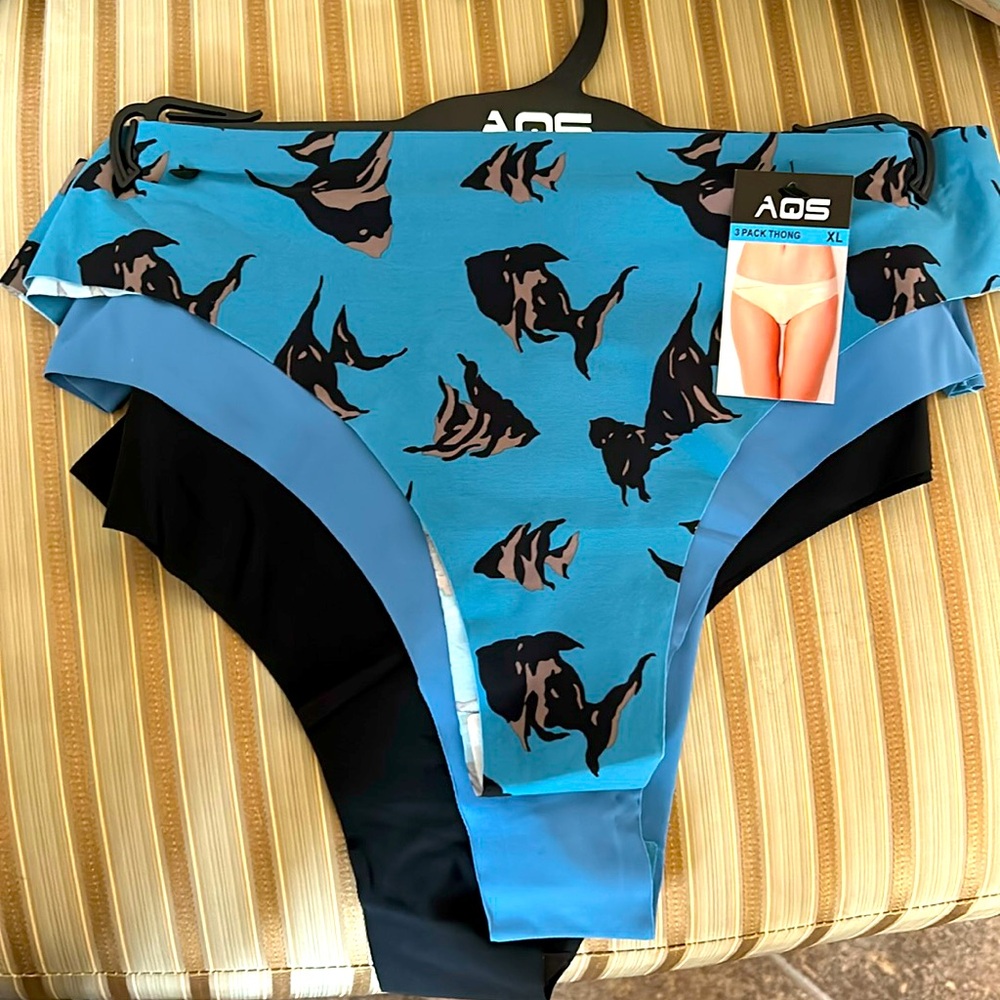 NWT thong AQS underwear